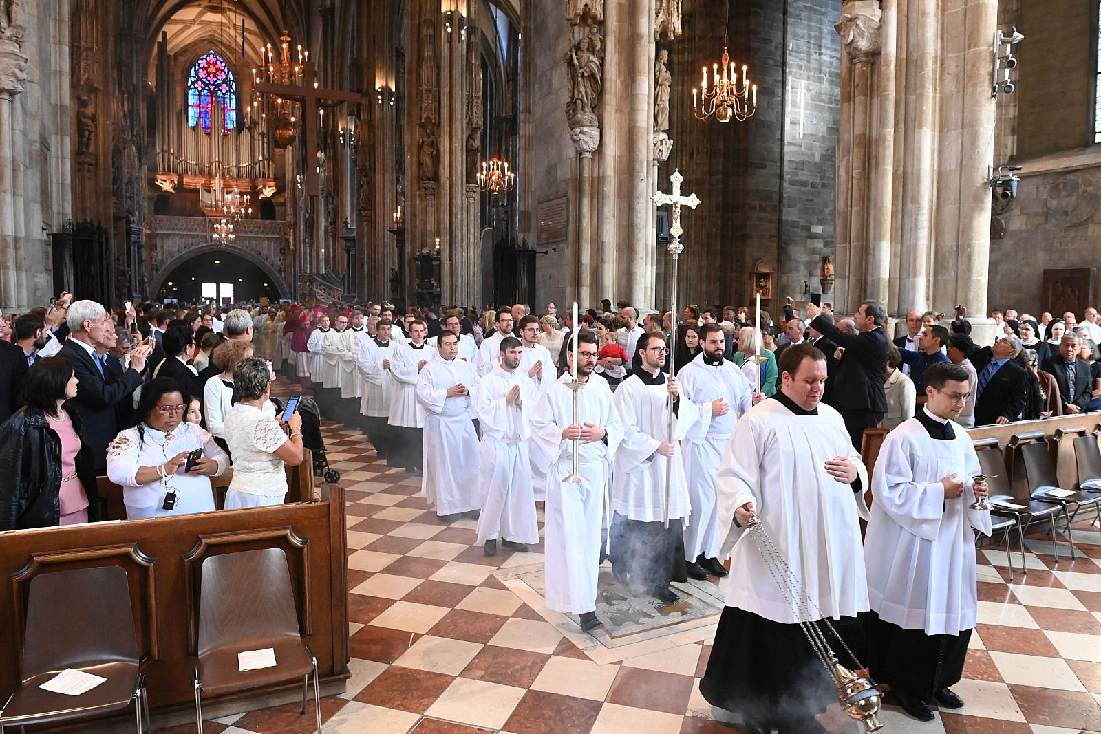 Priesterweihe von Br. Markus Maria Sam. FLUHM