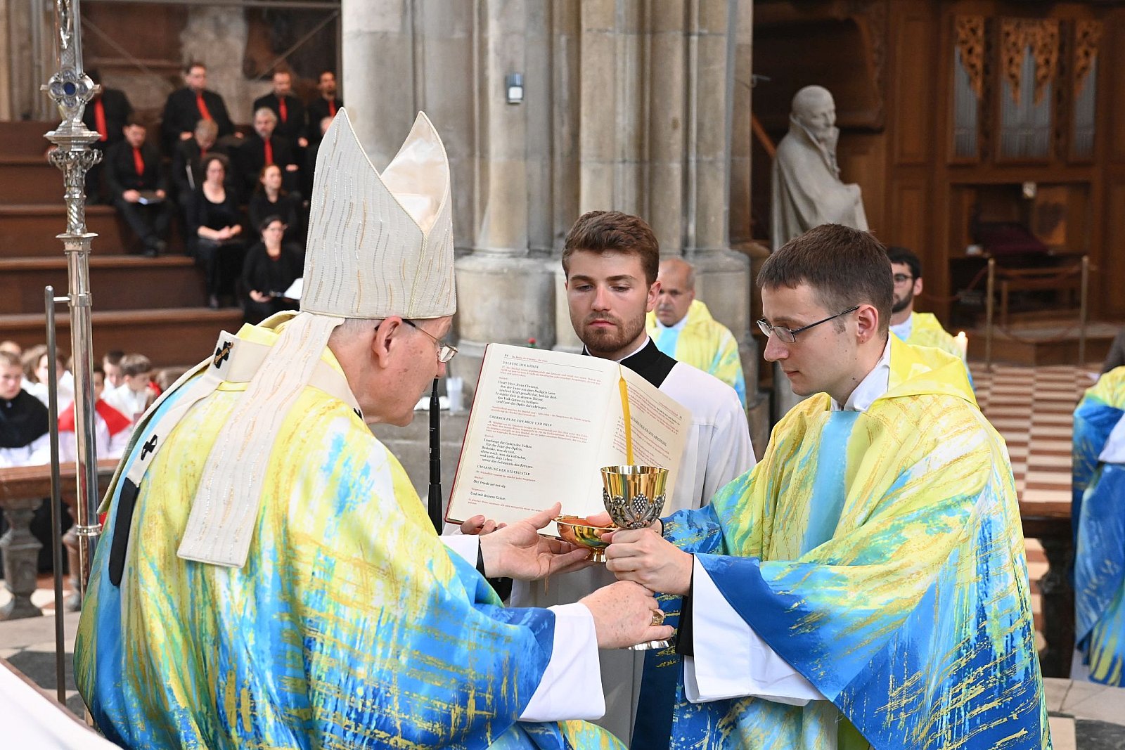 Priesterweihe von Br. Markus Maria Sam. FLUHM