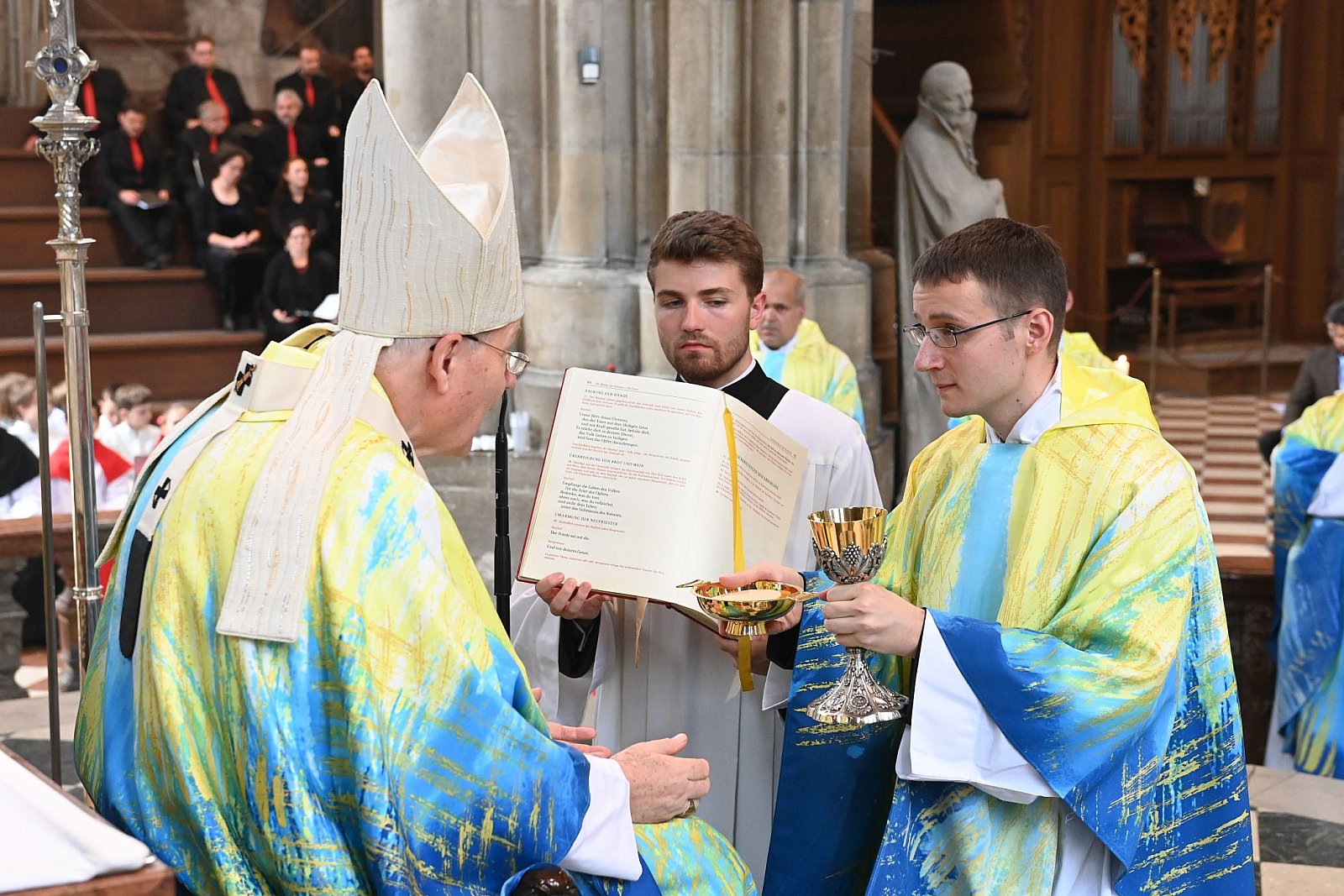 Priesterweihe von Br. Markus Maria Sam. FLUHM