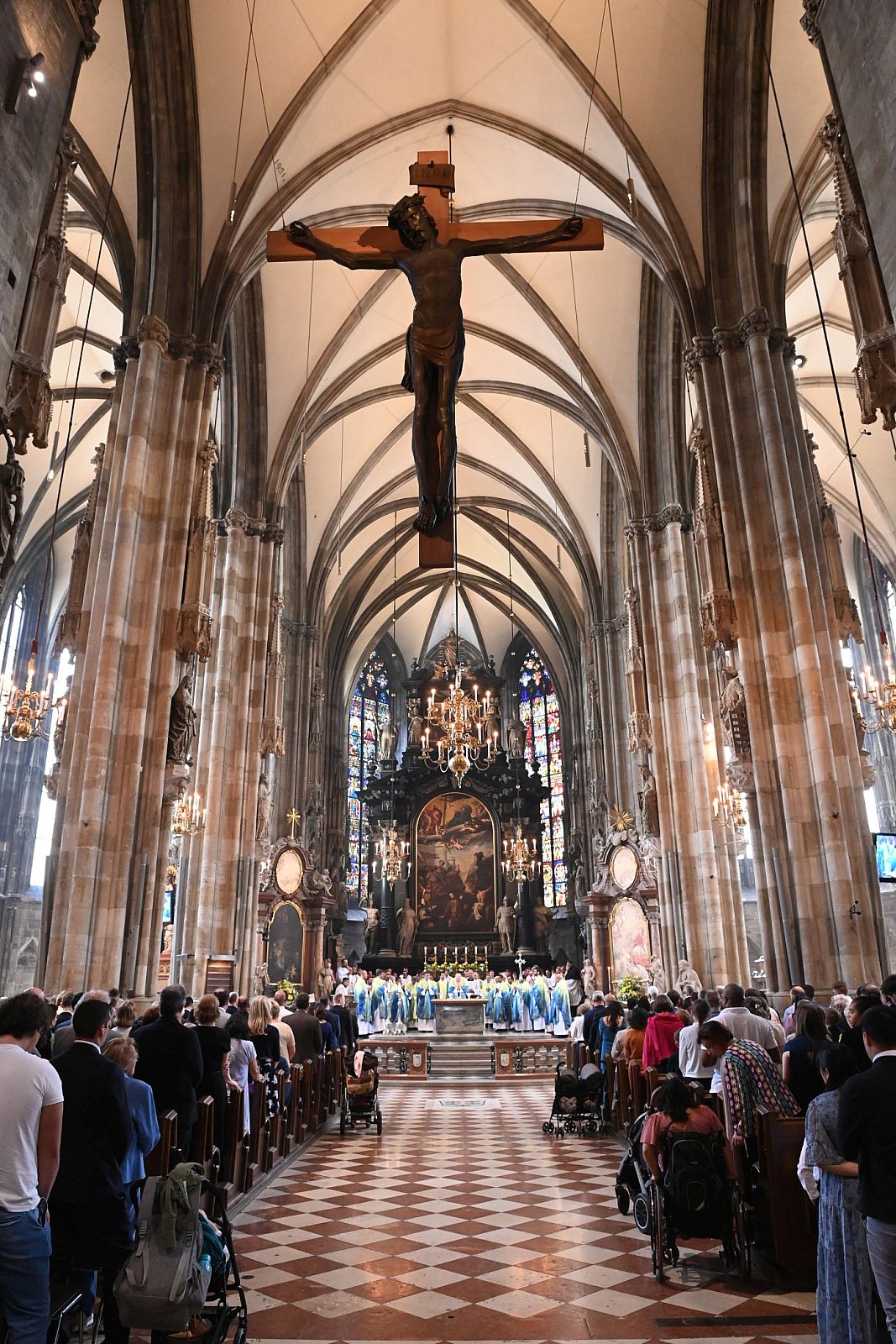 Priesterweihe von Br. Markus Maria Sam. FLUHM