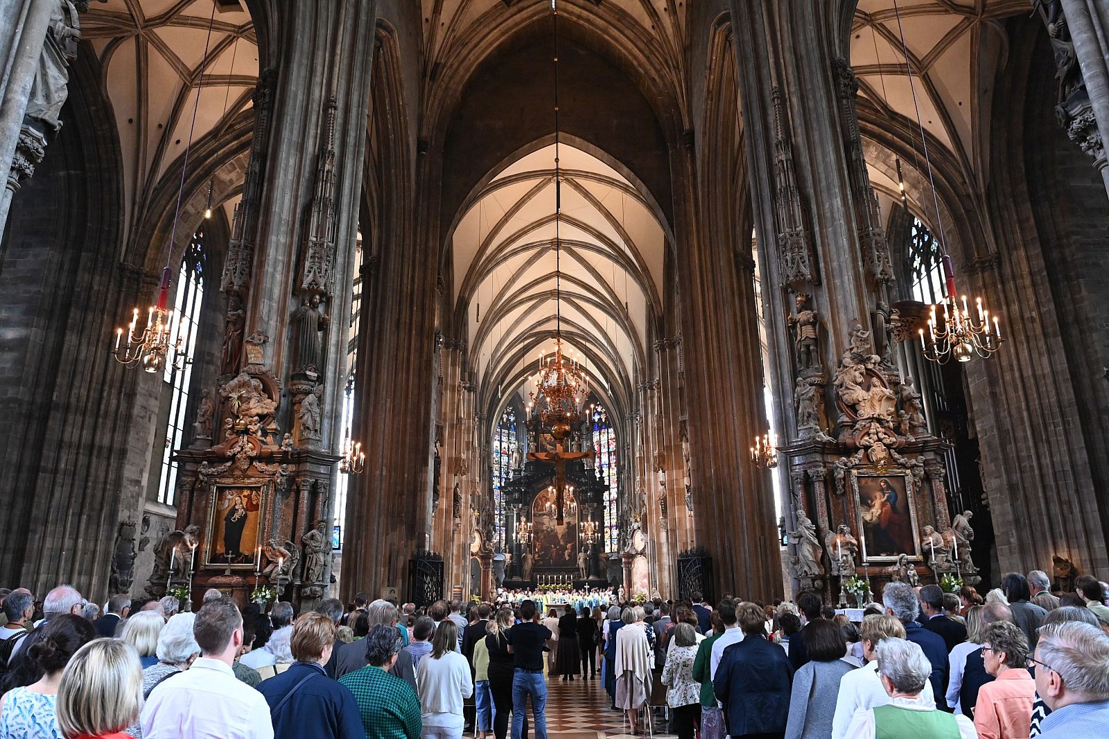 Priesterweihe von Br. Markus Maria Sam. FLUHM